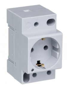 Розетка модульная на дин-рейку РМ-102 2P+PEN 16A 220В (18012DEK)